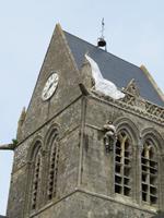 St. Mere Eglise &ndash; &copy; Jürgen Schmeißer (Eberhardt TRAVEL)