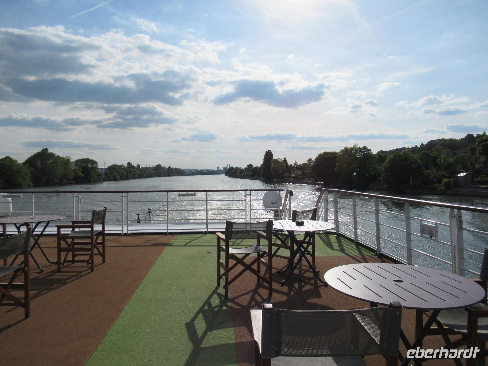 auf der Seine &ndash; &copy; Maite Floris-Moser (Eberhardt TRAVEL)