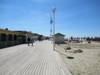 Deauville Strand Promenade &ndash; &copy; Maite Floris-Moser (Eberhardt TRAVEL)