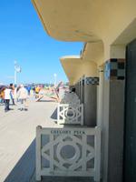 Deauville Strand &ndash; &copy; Maite Floris-Moser (Eberhardt TRAVEL)