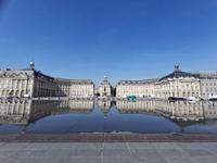 071. Panorama place de la bourse Bordeaux &ndash; &copy; Sophie Hof (Eberhardt TRAVEL)