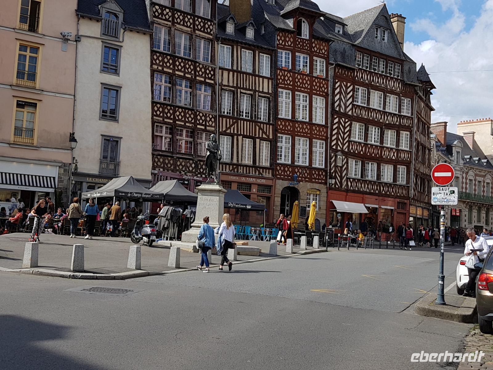 Rennes Place du Champ Jacquet &ndash; &copy; Beate Schroedter (Eberhardt TRAVEL)