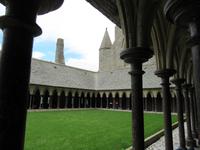 Mont Saint-Michel -Rundgang im Abtei &ndash; &copy; Maite Floris-Moser (Eberhardt TRAVEL)