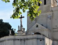 Vor dem Papstpalast &ndash; &copy; Gina Egenolf (Eberhardt TRAVEL)