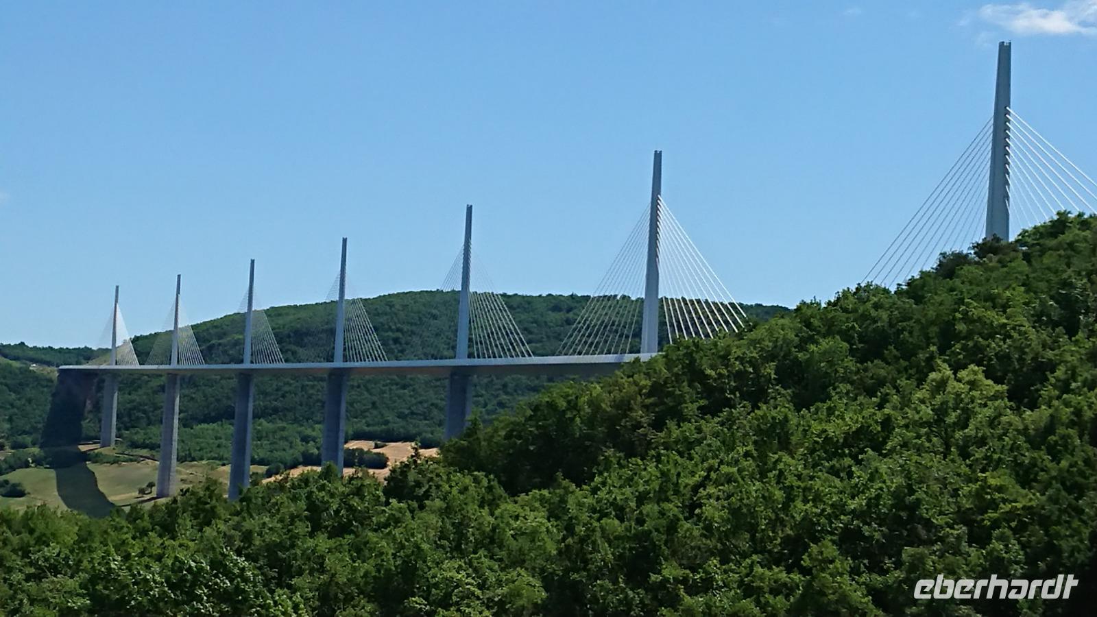 Die Brücke von Millau  &ndash; &copy; Dr. Michael Krause (Eberhardt TRAVEL)