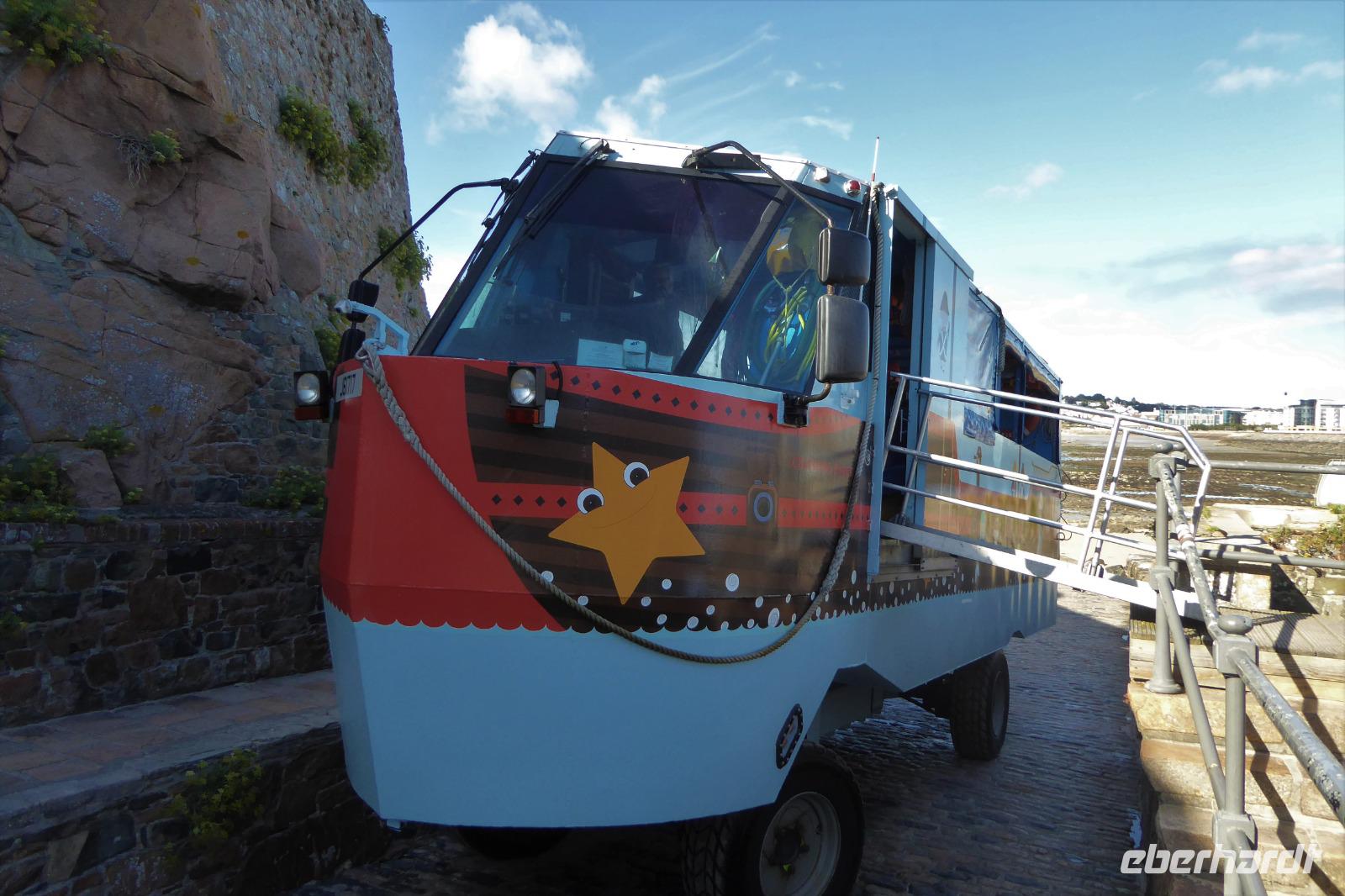 Jersey, Nancy, das Amphibienfahrzeug &ndash; &copy; Gabriele Sauer (Eberhardt TRAVEL)