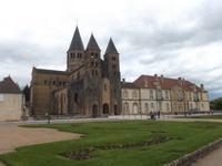 Wallfahrtskirche Paray-le-Monial &ndash; &copy; Dr. Michael Krause (Eberhardt TRAVEL)
