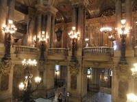 Oper, Aufgang