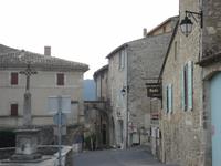 Lacoste  &ndash; &copy; Andrea Becker (Eberhardt TRAVEL)