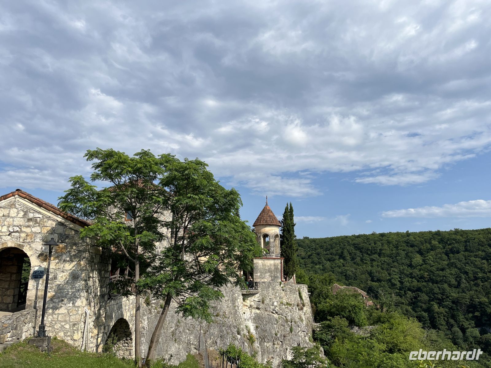 Motsameta Kirche, Kutaisi, Georgien &ndash; &copy; Maria Feibig (Eberhardt TRAVEL)