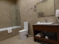 Hotel Astoria Tbilisi &ndash; &copy; Sabine Letzybyll (Eberhardt TRAVEL)