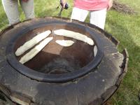 Brot backen &ndash; &copy; Sabine Letzybyll (Eberhardt TRAVEL)