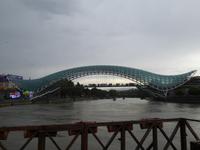 Friedensbrücke Tbilissi &ndash; &copy; Sabine Letzybyll (Eberhardt TRAVEL)