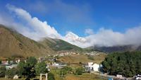 Georgien, Stepanzminda, Blick vom Hotel Porta Causasia am Morgen &ndash; &copy; Ria Heilmann (Eberhardt TRAVEL)
