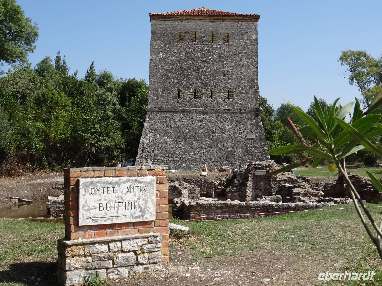 Ausflug nach Albanien - Ausgrabungen von Butrint - venezianischer Turm &ndash; &copy; Hans-Joachim Trutz (Eberhardt TRAVEL)