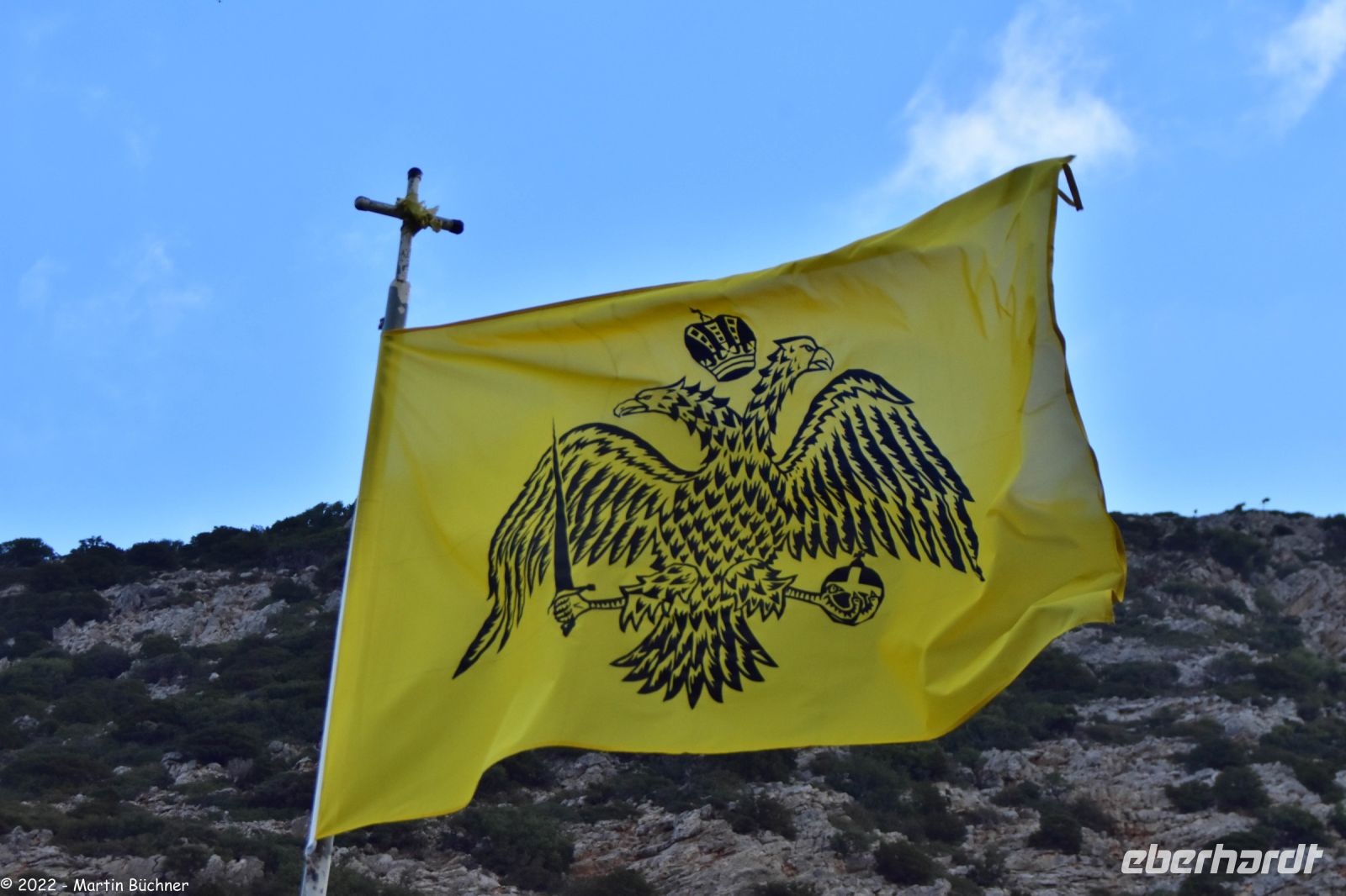 Orthodoxe Flagge &ndash; &copy; Martin Büchner (Eberhardt TRAVEL)