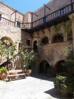 DSCN7223.JPG    Innenhof &ndash; &copy; Kerstin Veit (Eberhardt TRAVEL)