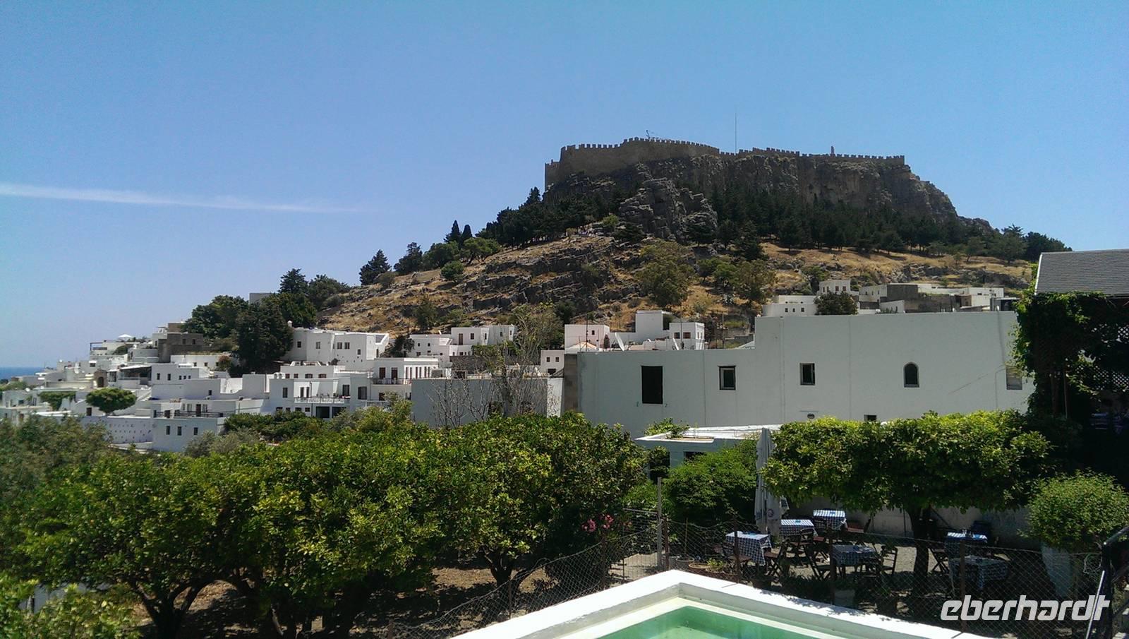Lindos und die Akropolis &ndash; &copy; Juliane Voigt (Eberhardt TRAVEL)