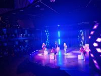MS Celestyal Journey - ABBA-Show am Abend  &ndash; &copy; Katrin Deutschbein (Eberhardt TRAVEL)