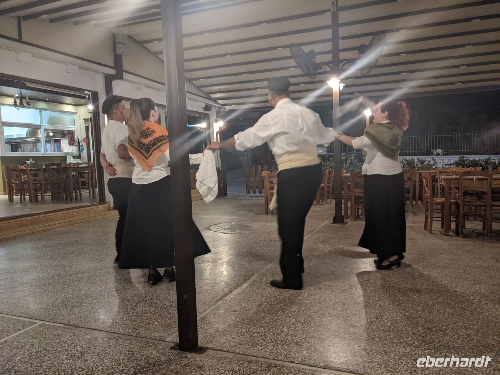 075 Griechischer Abend &ndash; &copy; Teresa Rumpel (Eberhardt TRAVEL)