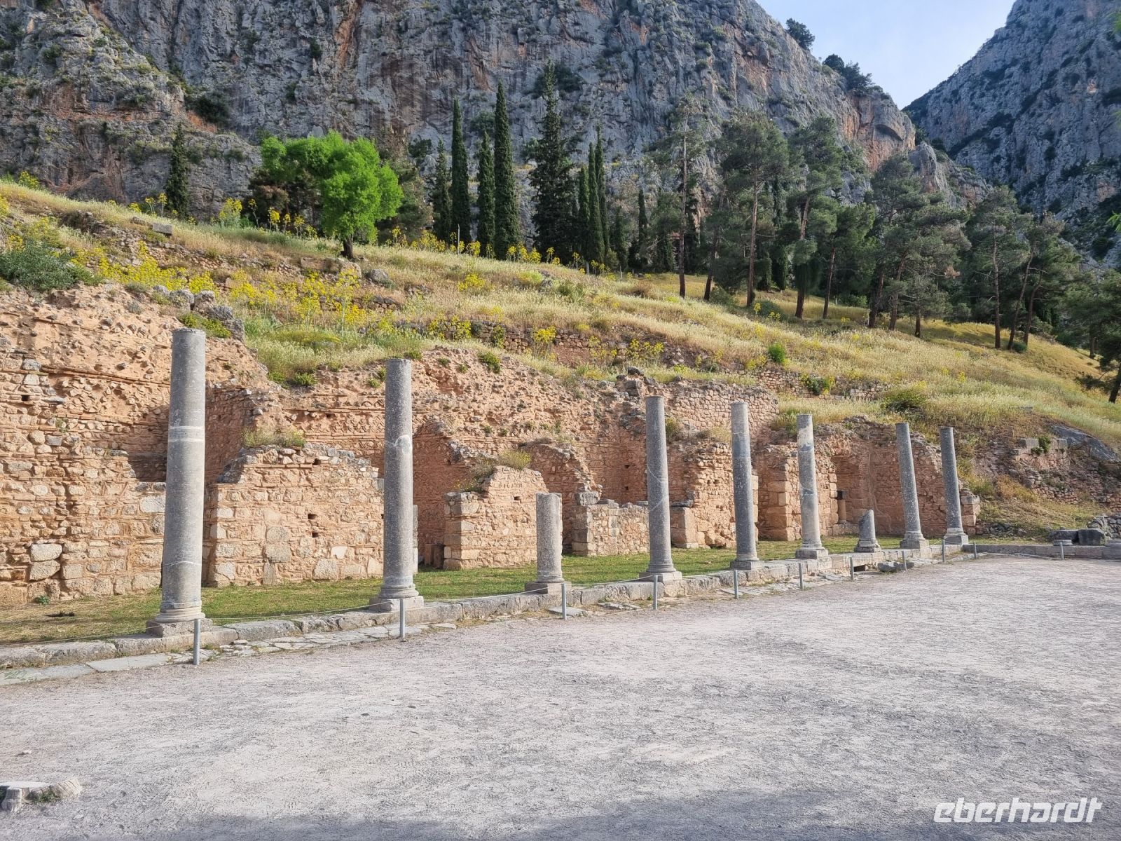 Delphi - Römische Agora (Forum) &ndash; &copy; Katrin Deutschbein (Eberhardt TRAVEL)