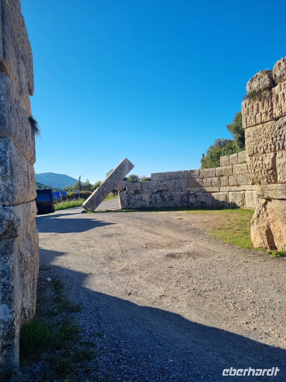 Messene - Oberes Stadttor &ndash; &copy; Katrin Deutschbein (Eberhardt TRAVEL)