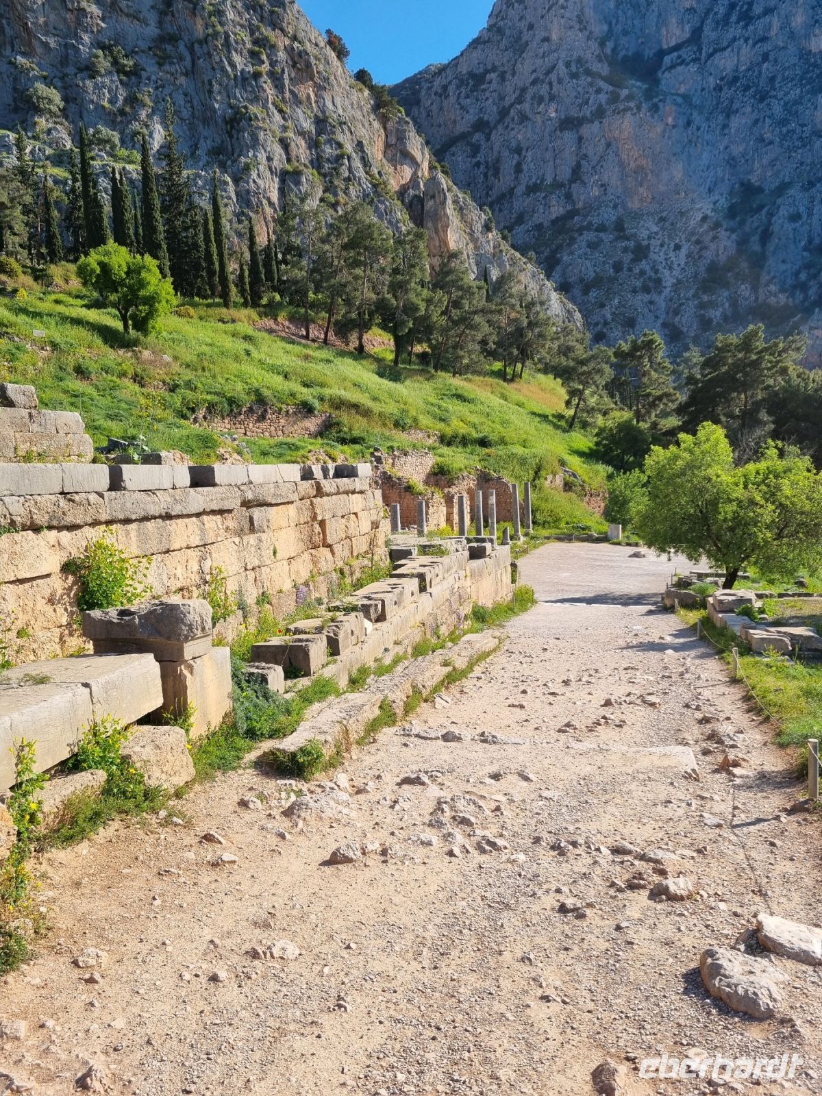 Delphi - Heilige Straße  &ndash; &copy; Katrin Deutschbein (Eberhardt TRAVEL)