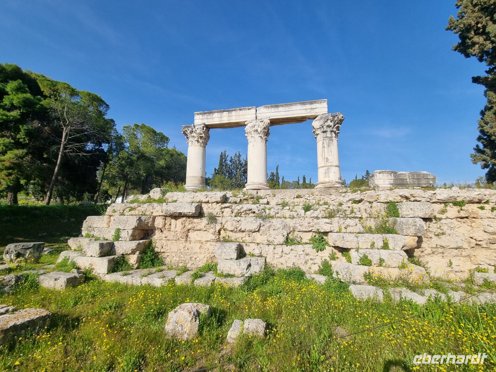 Alt-Korinth - Tempel E &ndash; &copy; Katrin Deutschbein (Eberhardt TRAVEL)