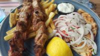 Souvlaki Griechenland Produkte Essen &ndash; &copy; Anette Rietz (Eberhardt TRAVEL)