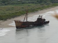 Schiffswrack bei Gythion Peloponnes &ndash; &copy; Anette Rietz (Eberhardt TRAVEL)