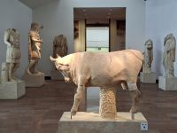 Olympia (Archäologisches Museum - Statue eines Stieres) &ndash; &copy; Katrin Deutschbein (Eberhardt TRAVEL)