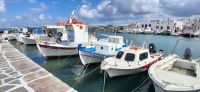 Paros . Fischer-/Touridorf  Naoussa &ndash; &copy; Georg Berger (Eberhardt TRAVEL)