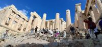 Rundgang Akropolis, Propyläen &ndash; &copy; Georg Berger (Eberhardt TRAVEL)