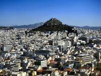 Kalksteinfelsen des Lykabettus, höchste Erhebung im Zentrum von Athen mit 277 Metern