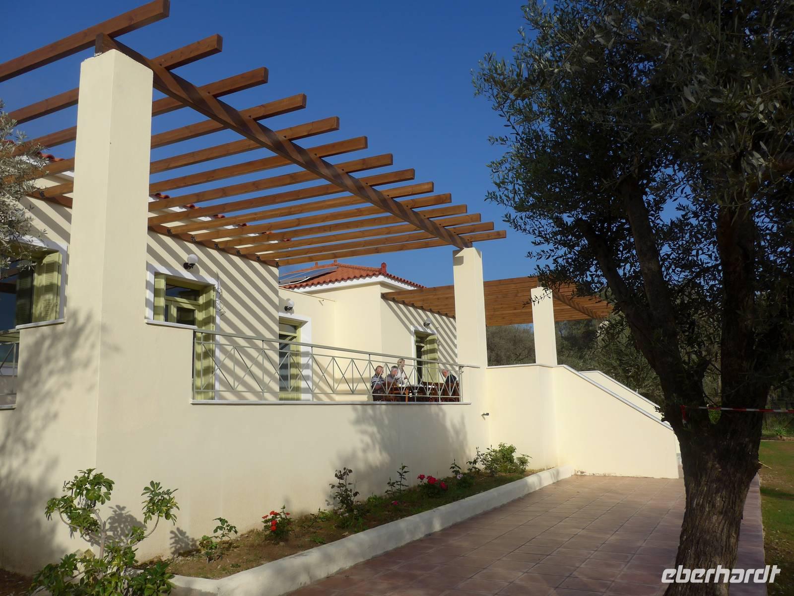 Lesbos, Hotel Olive Grove,  Restaurant &ndash; &copy; Ria Heilmann (Eberhardt TRAVEL)