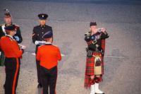 Royal Military Tattoo: Die feierliche Eröffnung des Abends, der Quaich wird präsentiert &ndash; &copy; Andreas Böcker (Eberhardt TRAVEL)