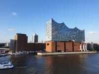 Elbphilarmonie am Hafen in Hamburg (7) &ndash; &copy; Benjamin Rodriguez Manzanares (Eberhardt TRAVEL)