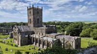 St David's Cathedral &ndash; &copy; Sinah Witzig (Eberhardt TRAVEL)