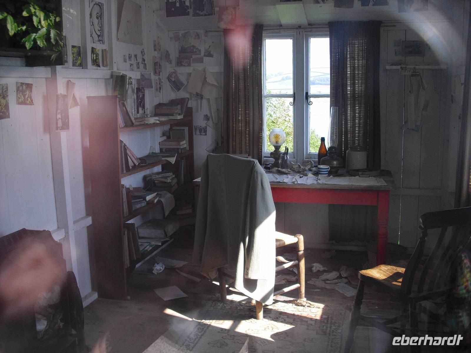 Laugharne (Schreibschuppen von Dylan Thomas) &ndash; &copy; Norbert Binder (Eberhardt TRAVEL)
