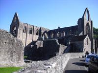 Tintern Abbey &ndash; &copy; Norbert Binder (Eberhardt TRAVEL)