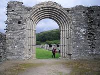 Strata Florida Abbey &ndash; &copy; Norbert Binder (Eberhardt TRAVEL)
