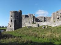 Carew Castle &ndash; &copy; Michael Krause (Eberhardt TRAVEL)