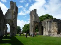 Glastonbury Abbey &ndash; &copy; Konrad Füssel (Eberhardt TRAVEL)