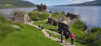 154 Loch Ness, Urquhart Castle &ndash; &copy; Konrad Füssel (Eberhardt TRAVEL)