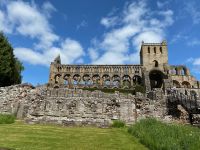 Jedburgh Abbey &ndash; &copy; Gerold Achim Adamietz (Eberhardt TRAVEL)