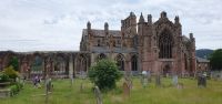 20230617 103223 Melrose Abbey &ndash; &copy; Marlies Thrum (Eberhardt TRAVEL)