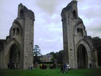 Glastonbury Abbey &ndash; &copy; Norbert Binder (Eberhardt TRAVEL)