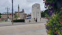 20230714_095436 Georges Square.jpg &ndash; &copy; Marlies Thrum (Eberhardt TRAVEL)
