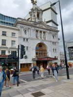 Victoria Palace Theatre &ndash; &copy; Barbara Pflicke (Eberhardt TRAVEL)