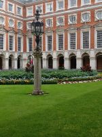 Hampton Court &ndash; &copy; Barbara Pflicke (Eberhardt TRAVEL)